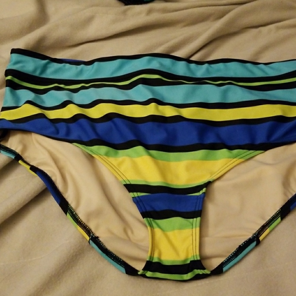 Bikini bottom